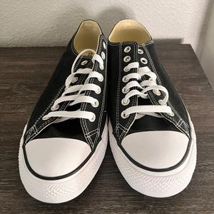 Low top Converse